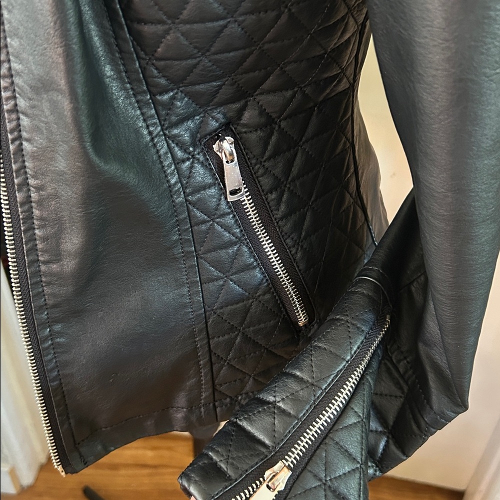Black Moto-Style Pleather/Vegan Leather Jacket - Picture 5 of 5